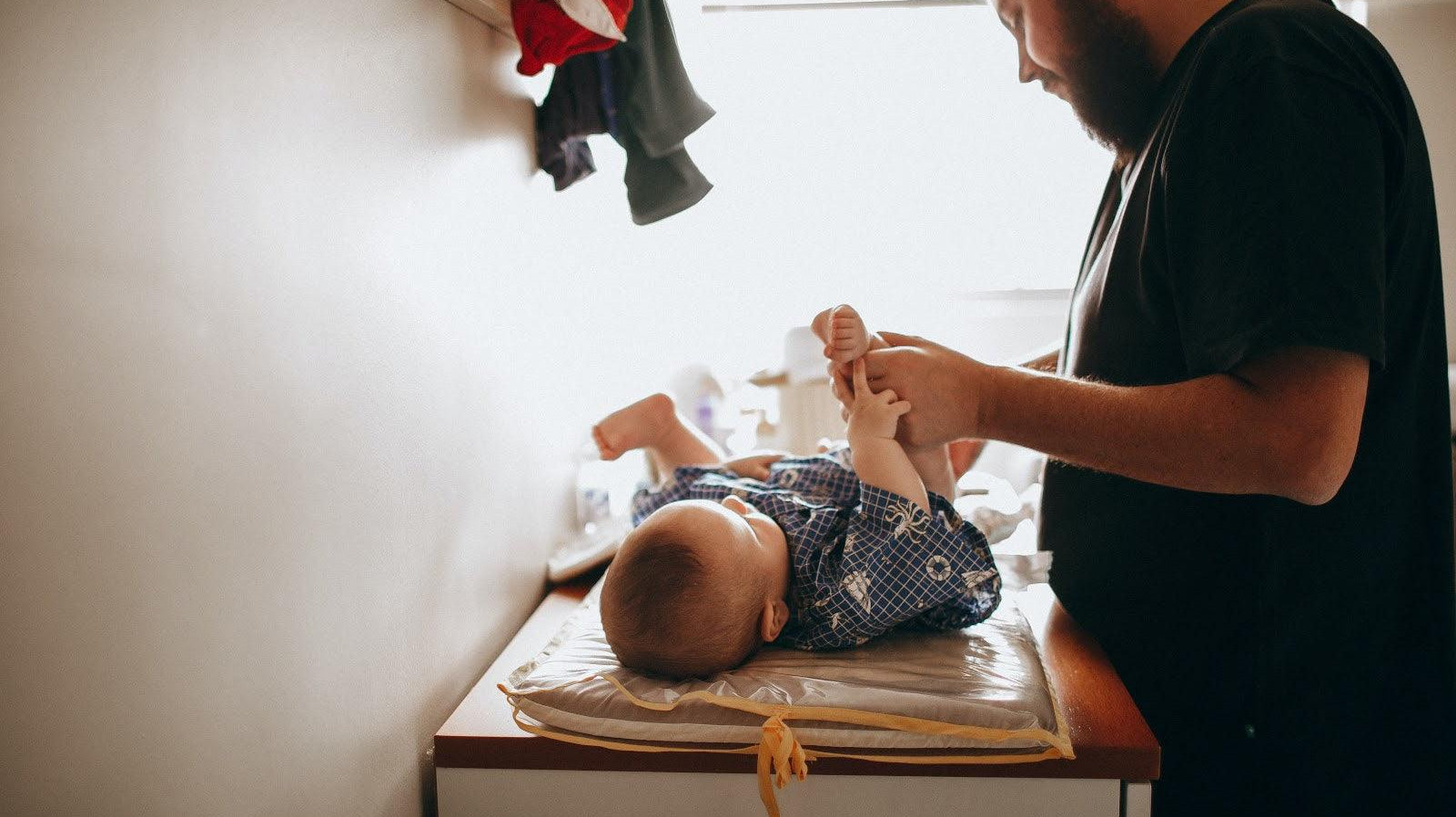 Diaper Bag Checklist: Do You Have All of the Essentials? - Paperclip