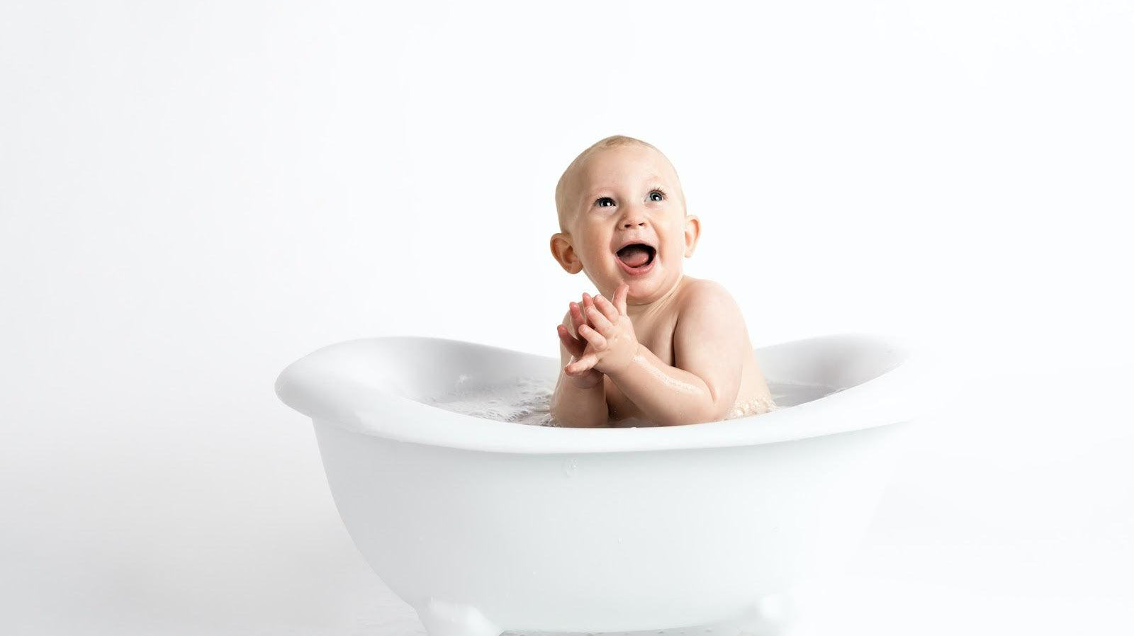 What Is the Best Baby Bathtub? - Paperclip