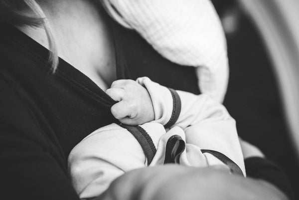 10 Breastfeeding Tips and Tricks - Paperclip 