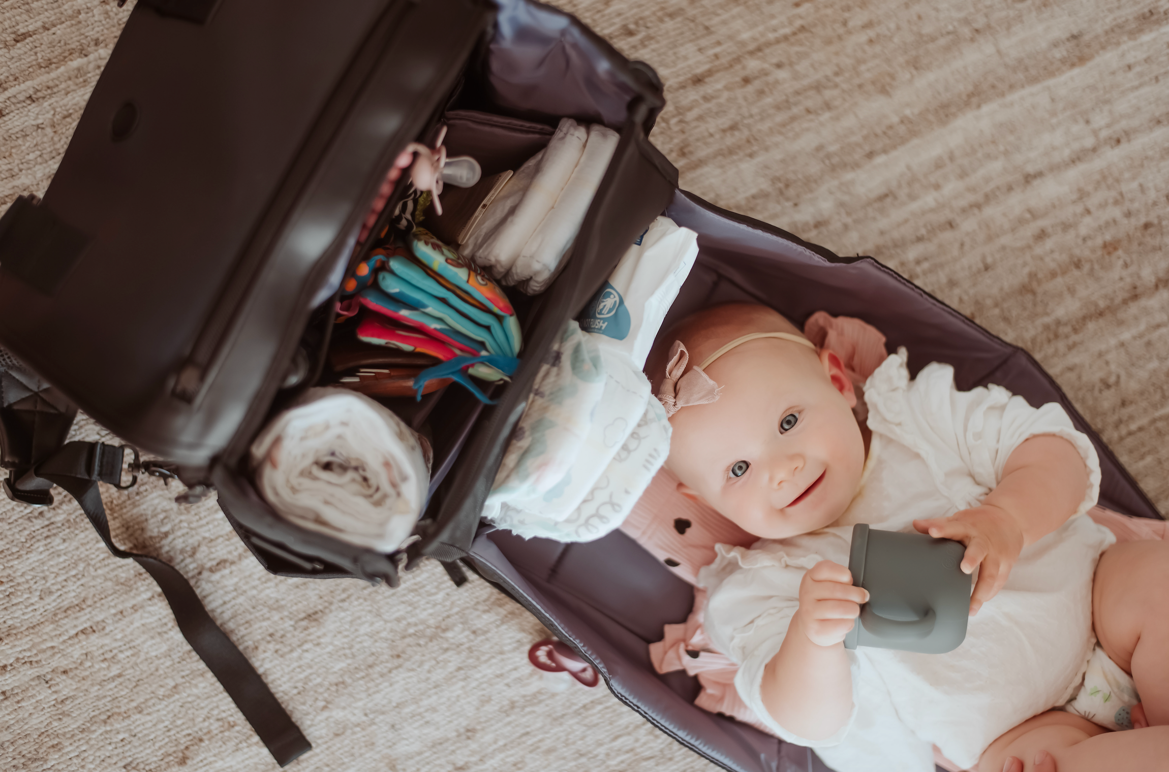 How to Pack a Diaper Bag: A Guide for New Parents