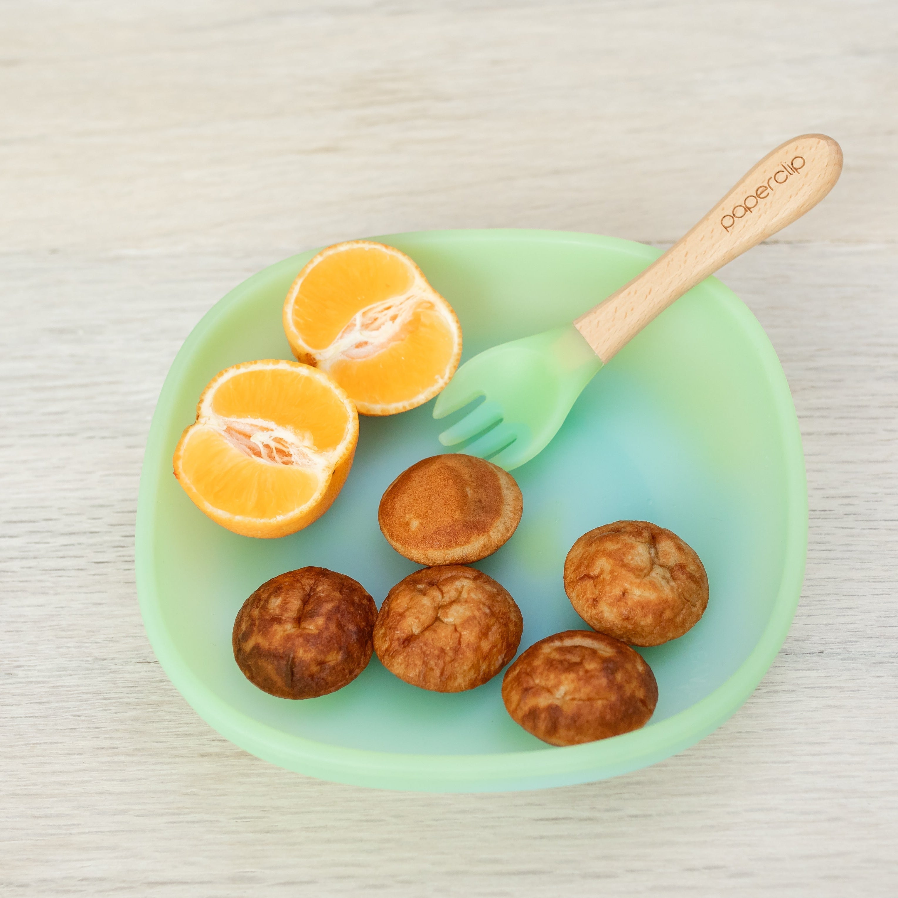 Color Changing Suction Plate - Paperclip