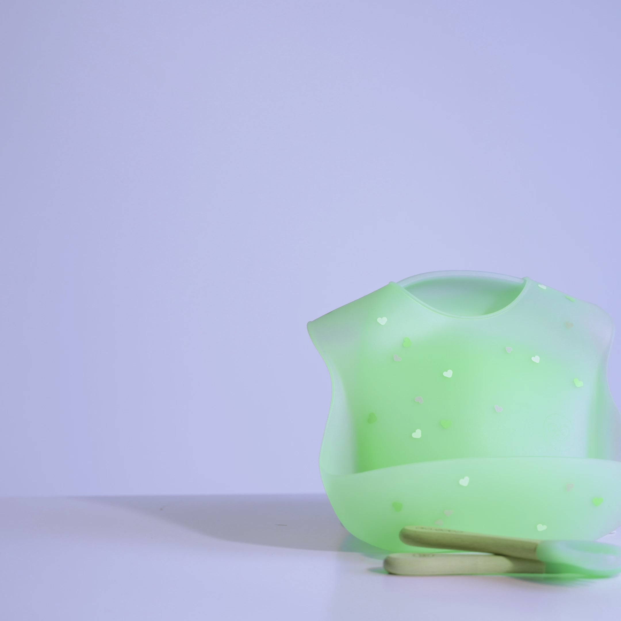 Color Changing Silicone Baby Bib | Paperclip – Paperclip